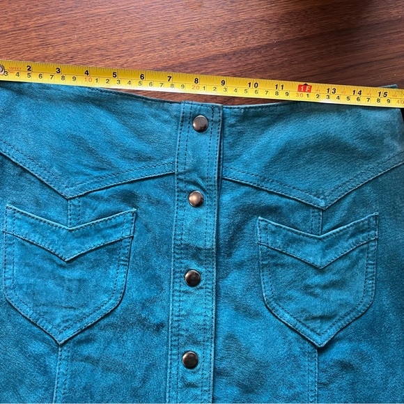 Blue 100% suede mini skirt - Picture 3 of 8